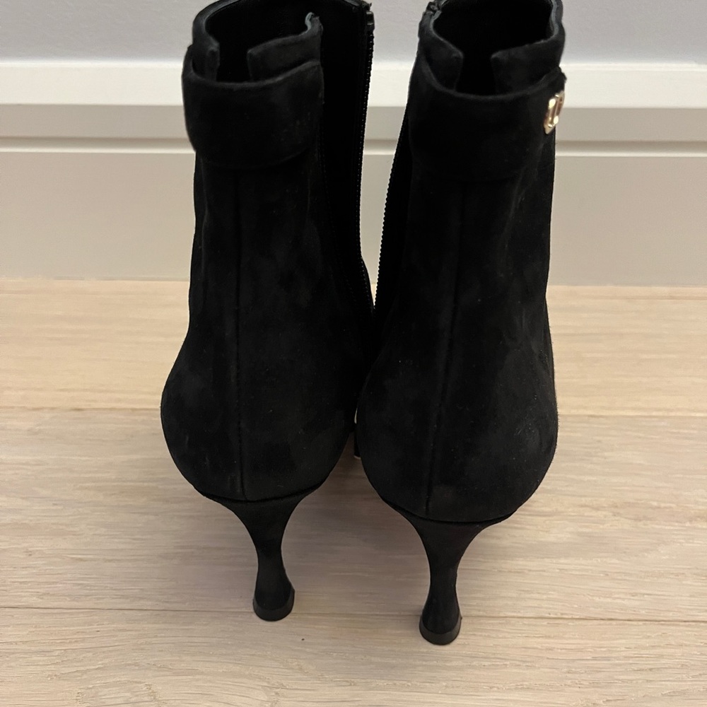 Cristian Dior Black Suede Booties! - Picture 4 of 11